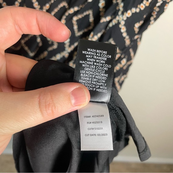 Torrid Black Floral Geometric Maxi Georgette Surplice Hi-Low Dress 3X NWT - Picture 14 of 16